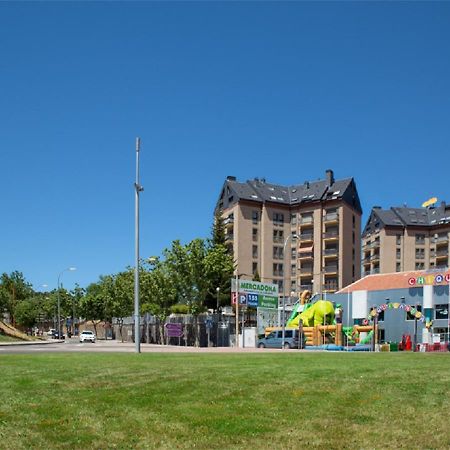 Апартаменты Apartamento Хака Экстерьер фото
